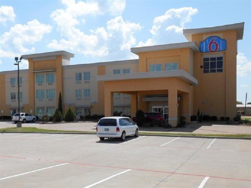 La Quinta Inn And Suites Joshua Dış mekan fotoğraf