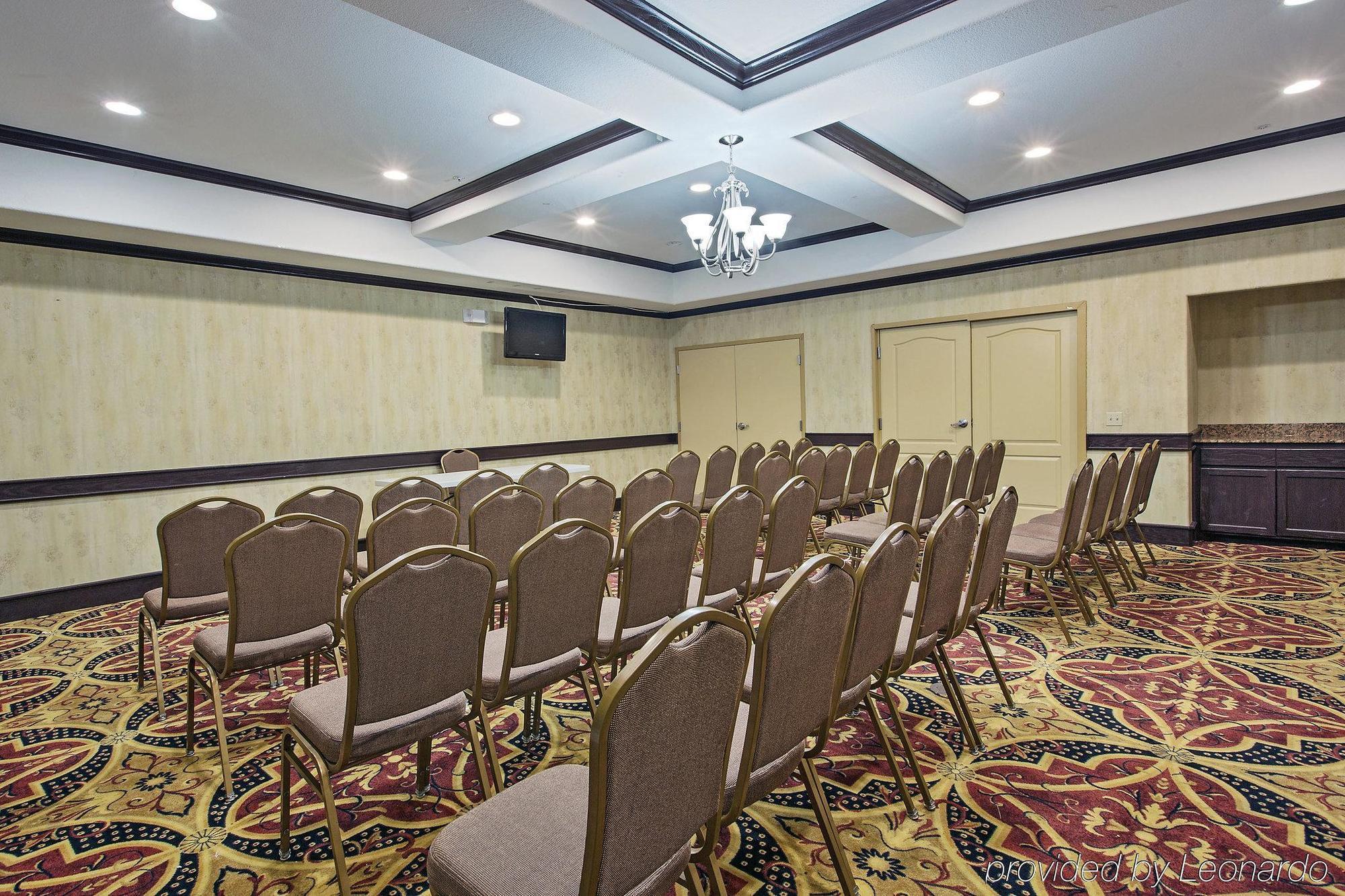 La Quinta Inn And Suites Joshua Dış mekan fotoğraf