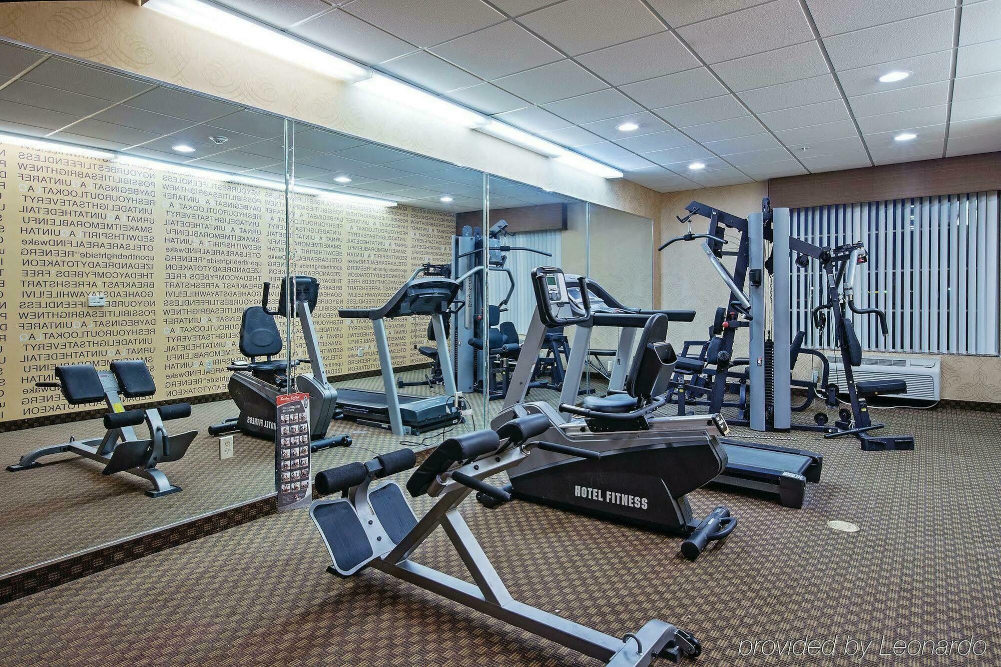 La Quinta Inn And Suites Joshua Dış mekan fotoğraf